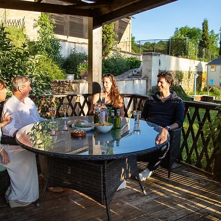 Nyaraló Willow Cottage, Mas Sarrat *